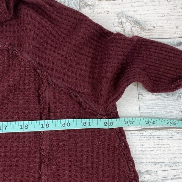 Free People We the Free Women’s Laguna Thermal Waffle Knit Tunic Wine Sz XS - Picture 6 of 10